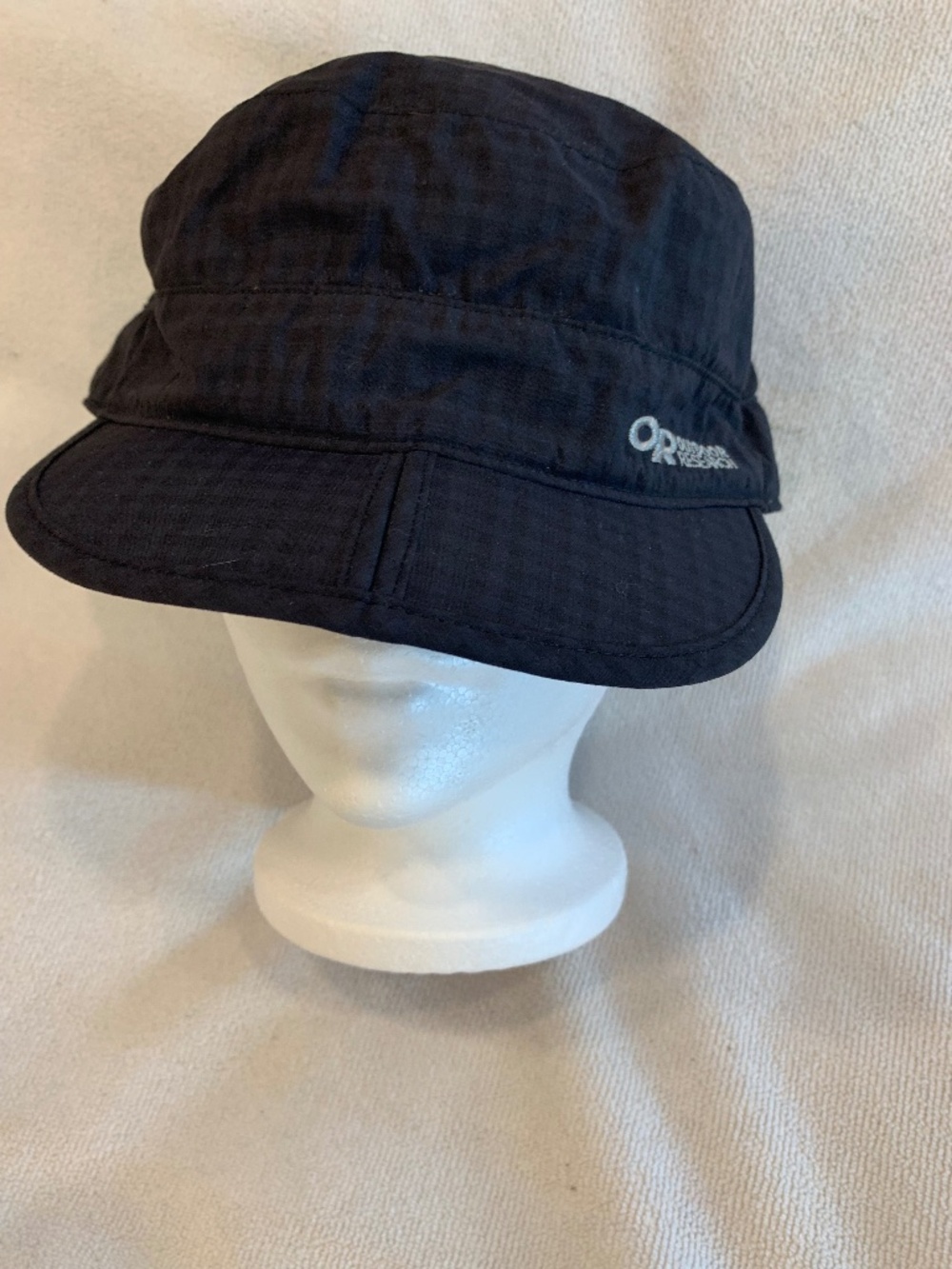 Outdoor Research Radar Pocket Cap XL Black Plaid Foldable Packable Travel Hiking